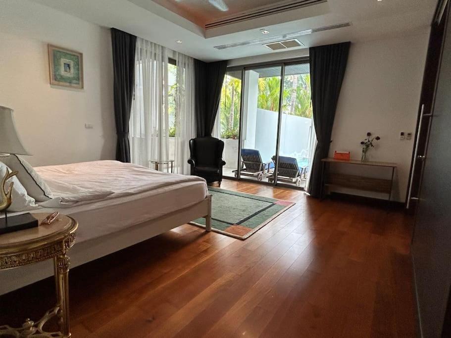 Casa de férias A Lovely 2-3 Bed Only 300m Walk To Bangtao Phuket