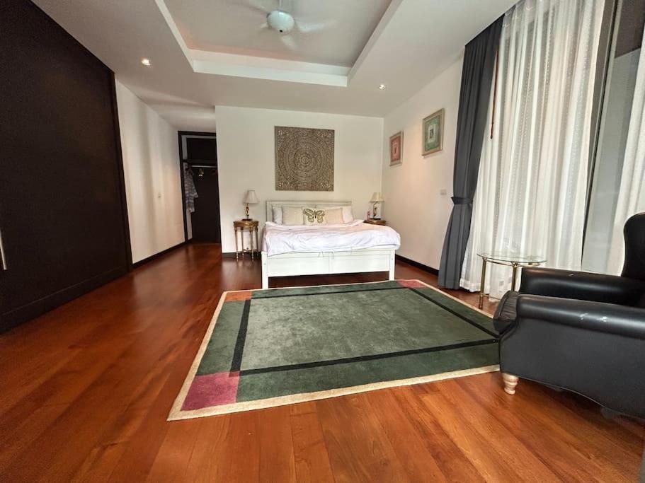 A Lovely 2-3 Bed Only 300m Walk To Bangtao Holiday home *